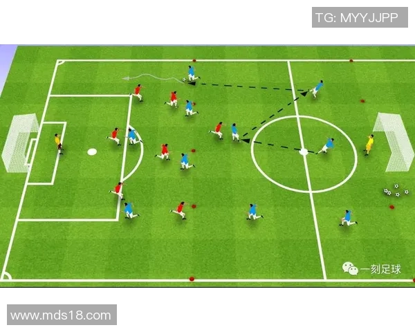 深圳足球队进攻表现分析与防守漏洞探讨 深圳足球队进攻表现分析与防守漏洞探讨