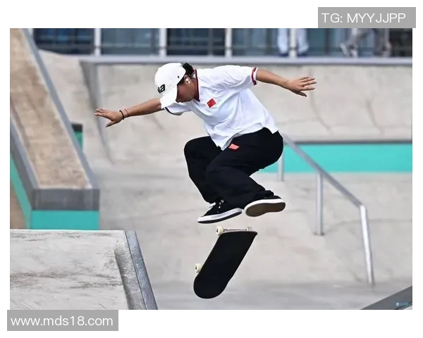 武汉滑板队在全国滑板状态排行榜中荣获第六名展现出强大实力和潜力